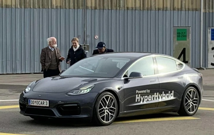 Tesla Model 3 HyperHybrid Mark 2: l'ibrida da 50 km con 1 litro