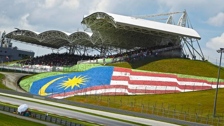 MotoGP, come cambiano le curve di Sepang
