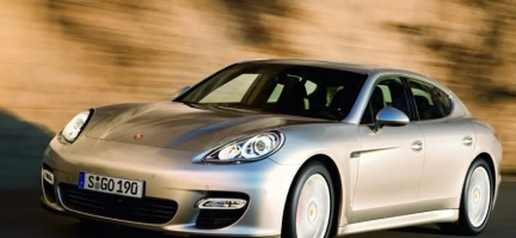 Porsche Panamera: prime foto ufficiali