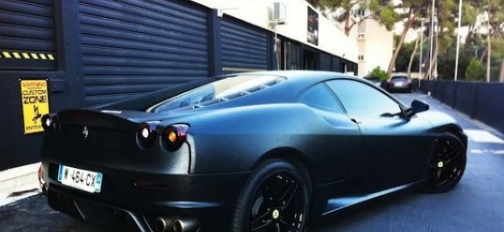 Tuning Ferrari F430 rivestita in pelle