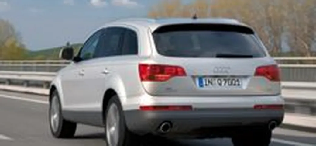 Car Magazine prova la Audi Q7 4.2 V8 TDI