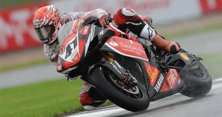 SBK Vallelunga: Haga guida, Corser e Bayliss inseguono