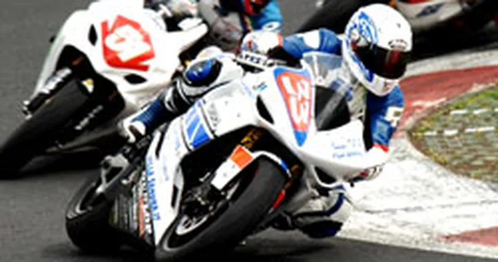 Motocicliste: tricolore a Cazzola e Fede