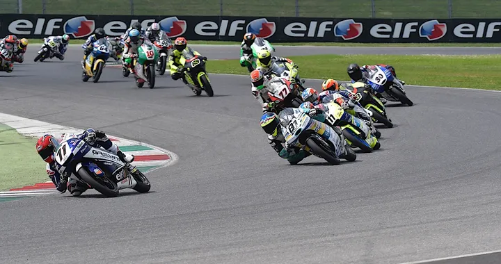 CIV: al Mugello Riccardo Rossi trionfa in Moto3