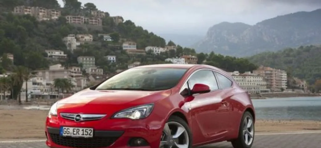 Opel Astra GTC: la nostra prova su strada