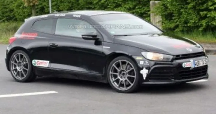 Volkswagen Scirocco R20T: nuove foto spia dal Nürburgring