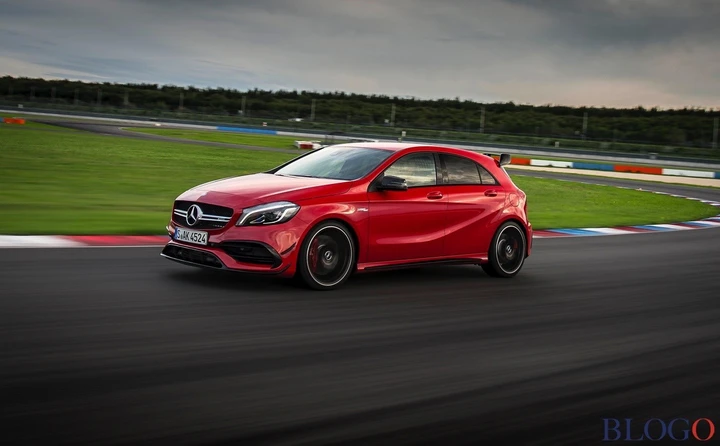 Nuova Mercedes Classe A: primo contatto