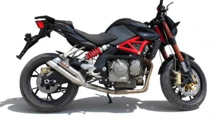 Scarico Ixil Dual Hyperlow L3X per Benelli BN 600