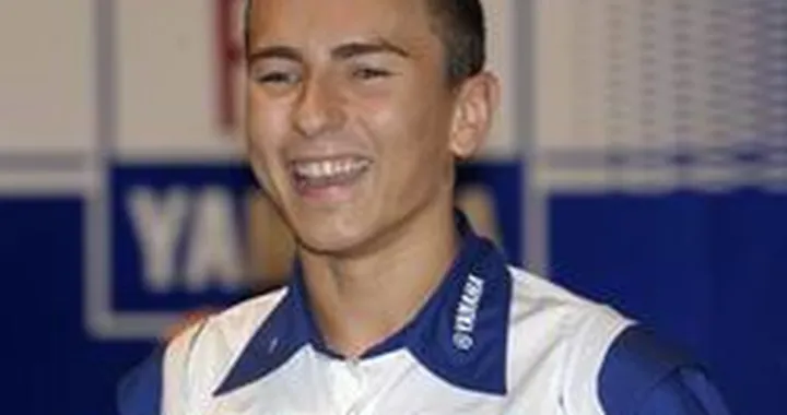 Lorenzo: "in Cina sarò sano come un pesce; questo weekend ho tifato Alonso!"