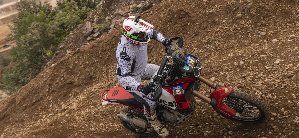 Ducati DesertX conquista l’Iron Road Prolog all’Erzbergrodeo