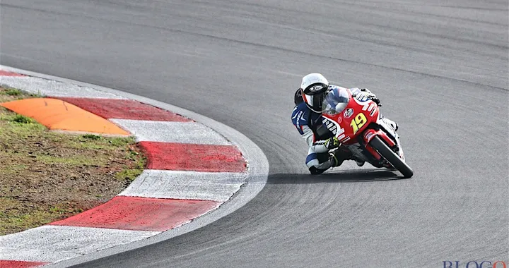 International GP 125-250: passione a 2 tempi
