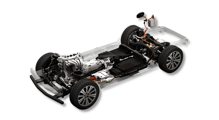 Mazda: impegno per la carbon neutrality e la sicurezza di guida