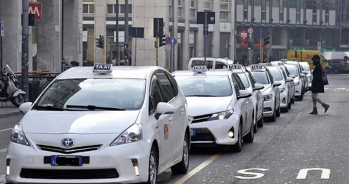 Sciopero taxi 5 e 6 luglio 2022: tutte le informazioni
