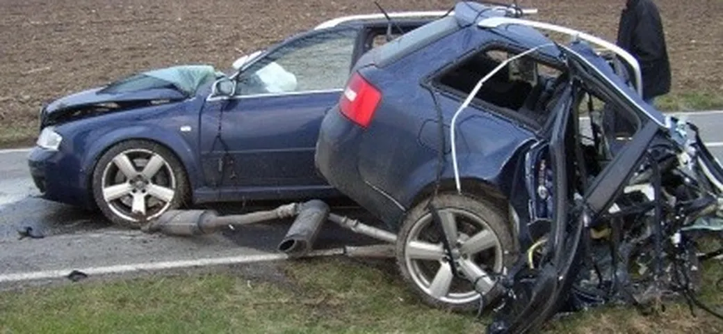 Dividere in due una Audi RS6 !