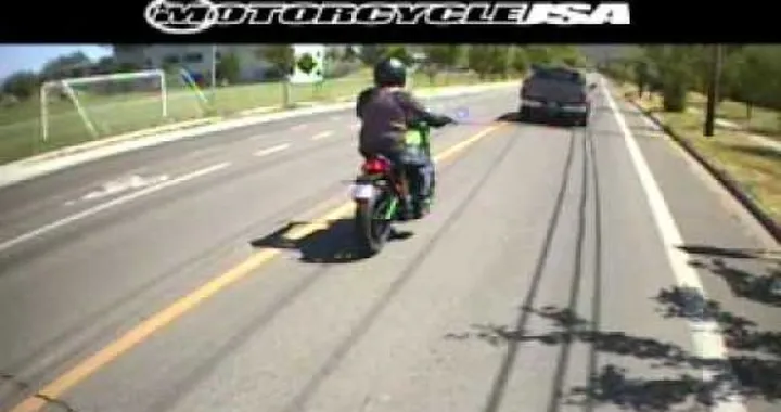 Enertia Brammo in un video silenzioso...