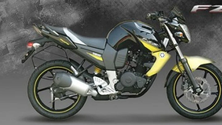 Yamaha lancia la FZ-S sul mercato Indiano