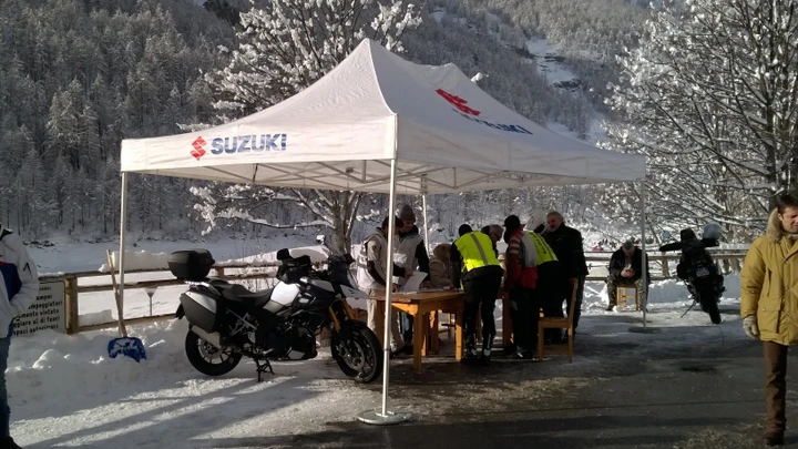 Suzuki con la V-Strom 1000 ABS all'Agnello Treffen 2015