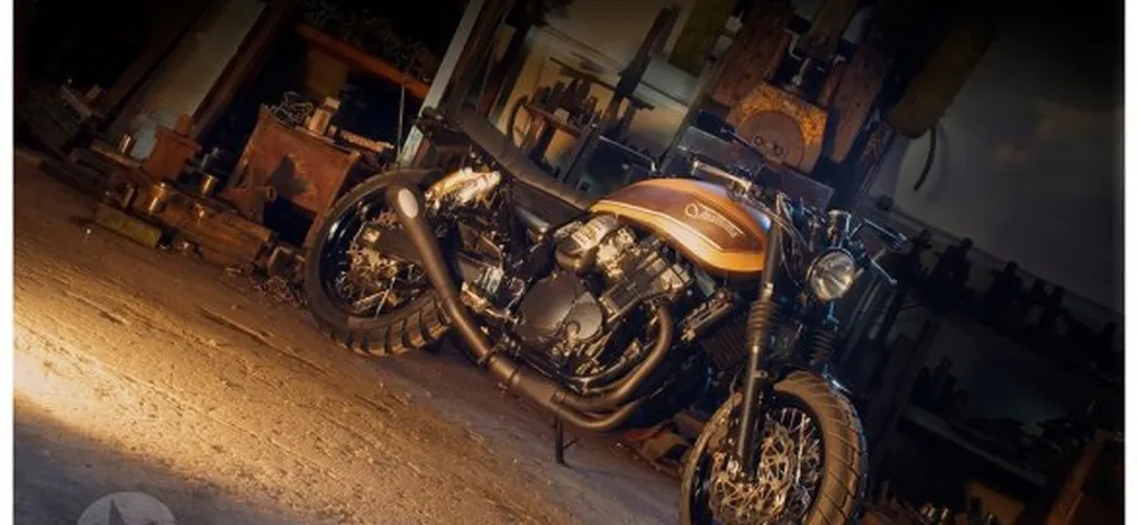 Suzuki GSX750 Inazuma Scrambler by Rock Motorcycles