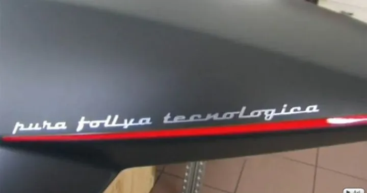 Vyrus 987 C34V, pura follia tecnologica!