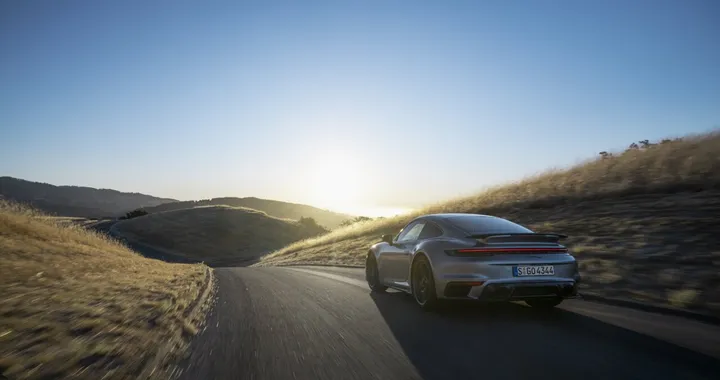 Porsche 911 Turbo "50 Years": edizione speciale a tiratura limitata