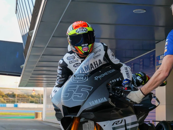 Pata Yamaha Prometeon WorldSBK Team test Jerez