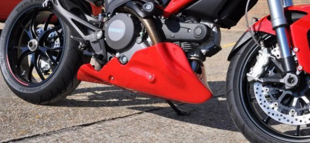 Skidmarx: puntale per Ducati Monster 796