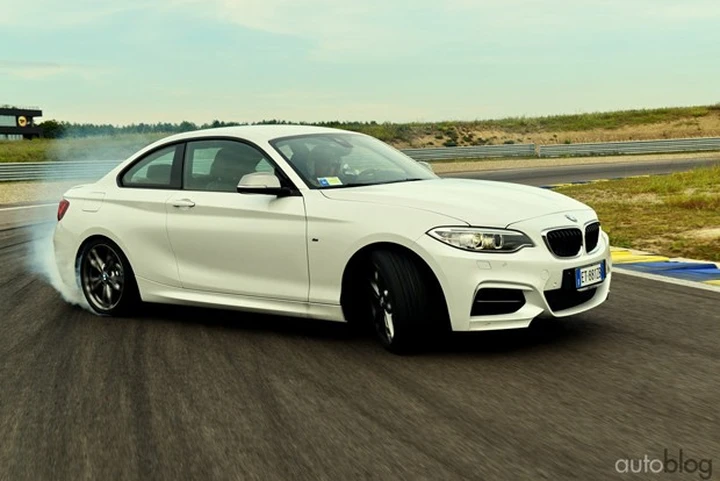 BMW M235i: la prova in pista