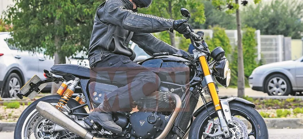 Triumph Speed Twin: spiato il prototipo della street-fighter vintage