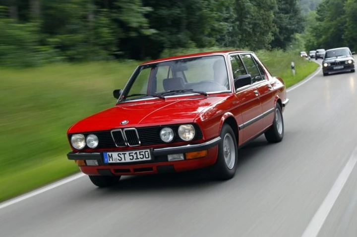 BMW 524td: la e28 compie 30 anni