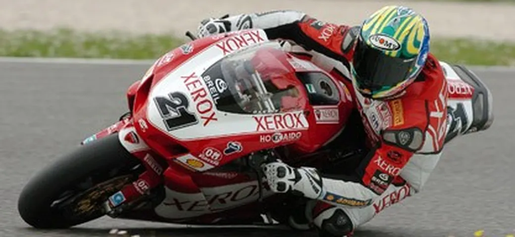 Troy Bayliss primo nei test di Misano