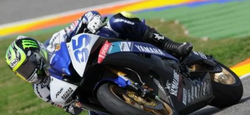 WSS a Valencia: Crutchlow vince il duello con West, terzo Sofuoglu.