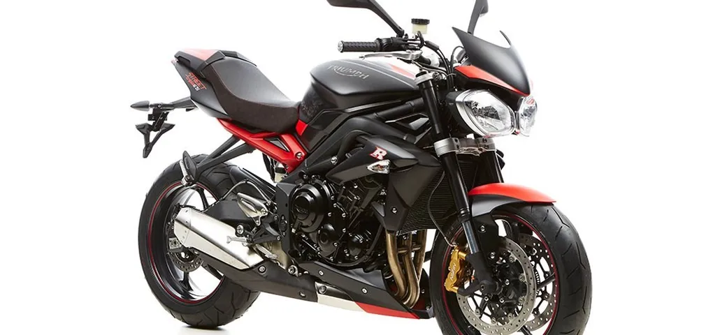 Triumph celebra 10 anni della Street Triple con 3 special edition