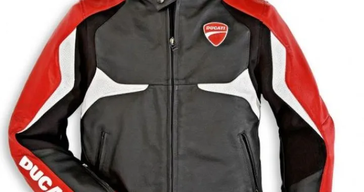 Abbigliamento e Accessori dedicati al Monster 1100 EVO