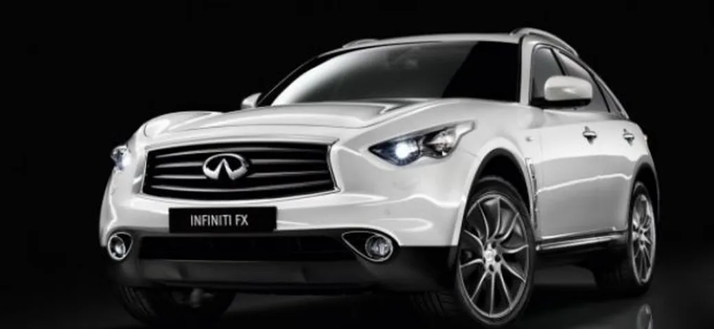 Infiniti FX Black and White