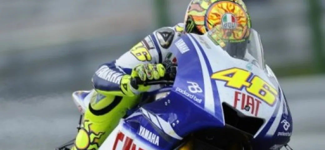 MotoGP a Brno: Rossi stravince, Lorenzo a terra