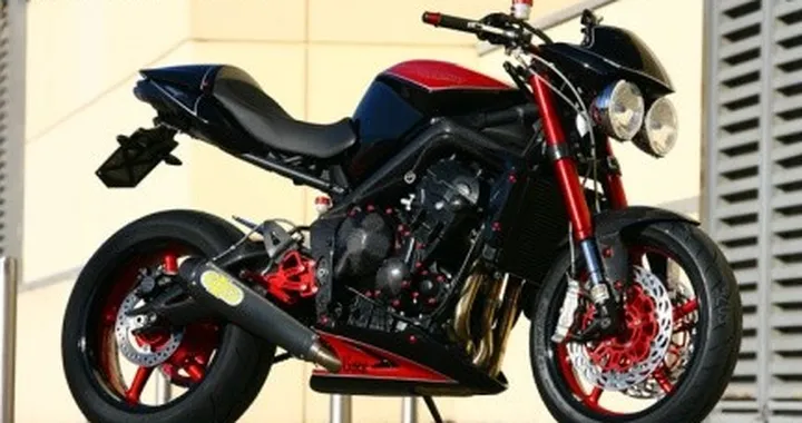Special Triumph di Febbraio: Street Triple 675 R