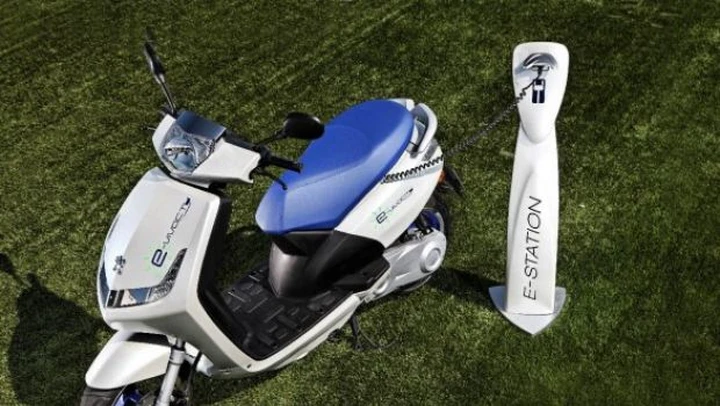 Peugeot e-Vivacity: scooter elettrico per tutti