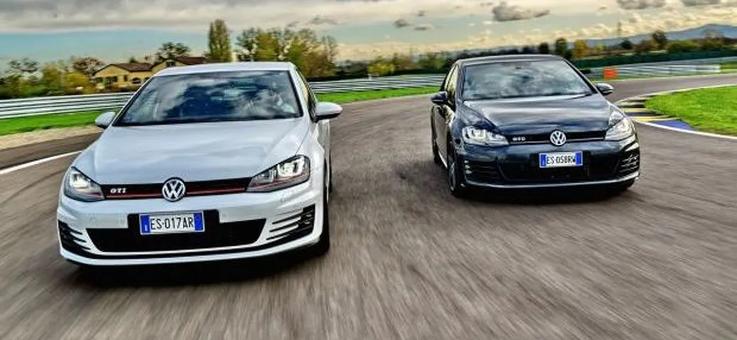 Golfperformancetour: Golf GTI e GTD in pista, video, confronto e telemetria
