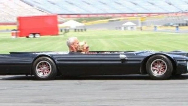 L'auto più bassa al mondo? Fino al 2012 era la Flatmobile
