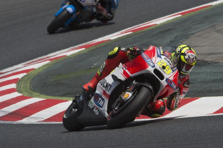 MotoGP, Iannone 4° al Montmelò: 