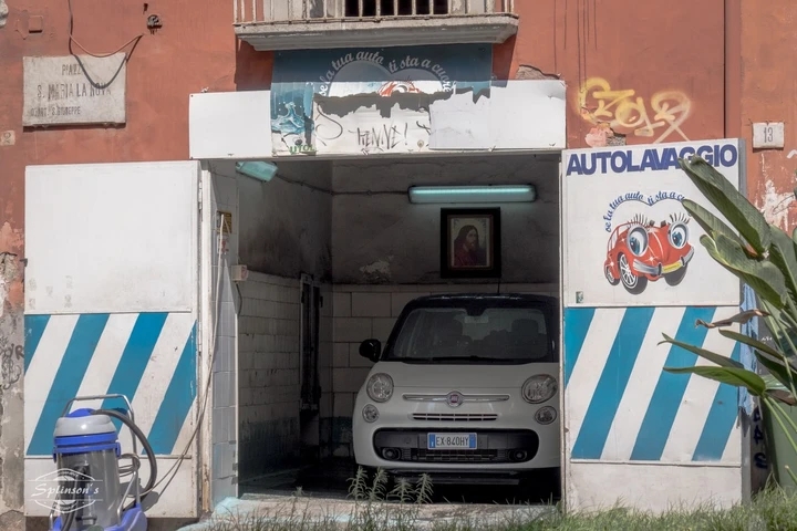 Vietato lavare auto: multe fino a 500 euro