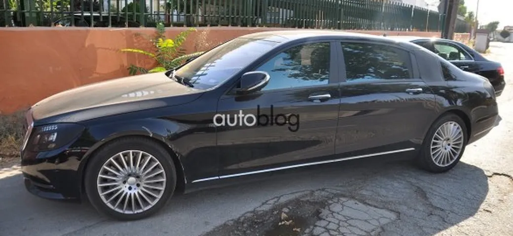 Mercedes Classe S a passo lungo: foto spia