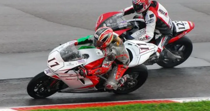 NCR-Ducati trionfa nel Parts Canada Superbike