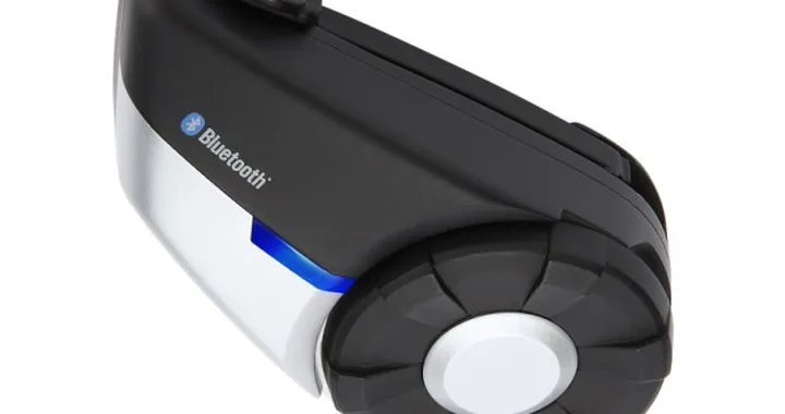 Sena e le sue novità per comunicare in moto