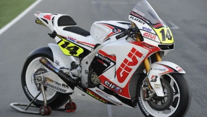 MotoGP: Randy De Puniet in pista con la livrea LCR 2010