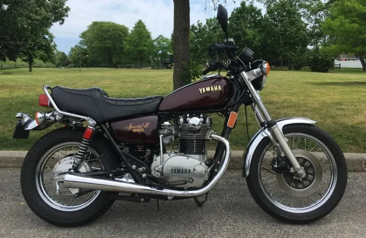 Yamaha XS650 Special II: il bicilindrico anni ’80 torna protagonista