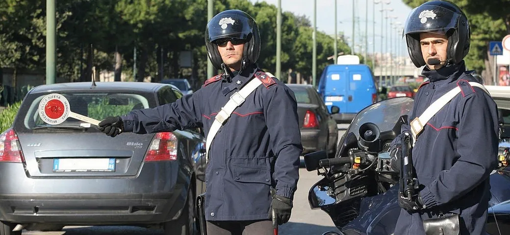 Napoli: scontro tra centauri nei Quartieri Spagnoli