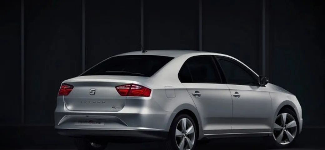 Seat Toledo FR Line: foto e dati tecnici ufficiali