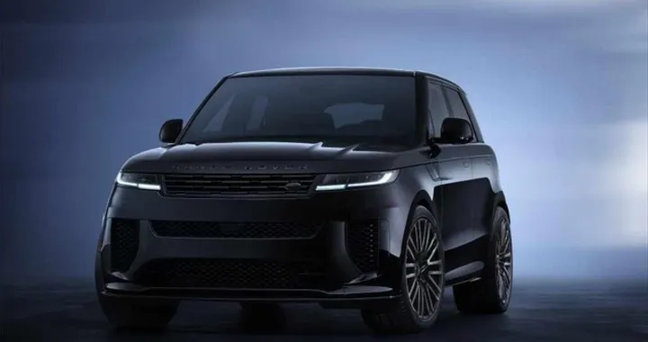 Range Rover Sport SV Black: il nuovo volto della sportività di lusso