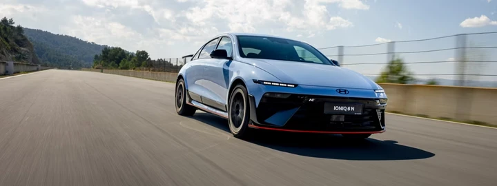 Hyundai IONIQ 6 N debutta con 650 CV e autonomia fino a 487 km